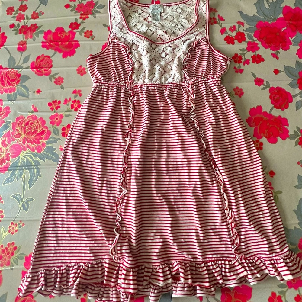 Lace trim striped dress